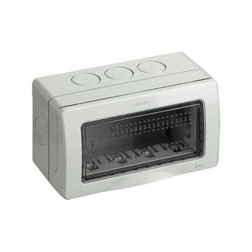 BTICINO 25504 Idrobox custodia IP55 4 moduli Matix con portello di protezione BTICINO 25504 Idrobox custodia IP55 4 moduli Matix con portello di protezione