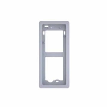 Cornice da incasso in materiale plastico rivestito in cromo satinato DCI Cornice da incasso in materiale plastico rivestito in cromo satinato DCI