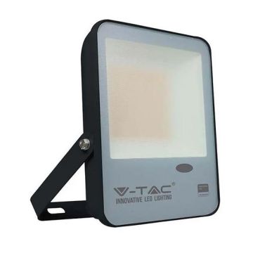 V-TAC PRO VT-117 Projecteur LED 100W avec capteur de lumière chip samsung smd Haute Lumens blanc chaud 3000K corps slim noir IP65 - SKU 20175