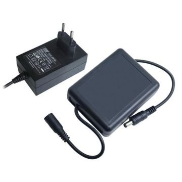 12V 2A Mini UPS rechargeable battery Li-Ion 2200mAh for CCTV cameras