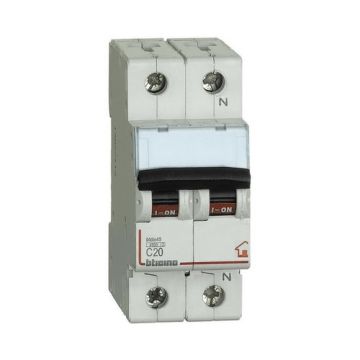 Schalter Magnethermic 1P+N C 20A - 4,5kA - 2M Bticino FC810NC20
