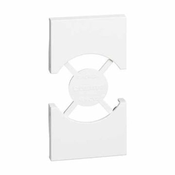 Cover Bticino Living Now for Italian/German standard socket 2 modules white KW03