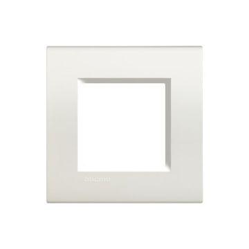 BTICINO LNA4802BI Quadratische Livinglight-Platte mit 2 Modulen - Weiß